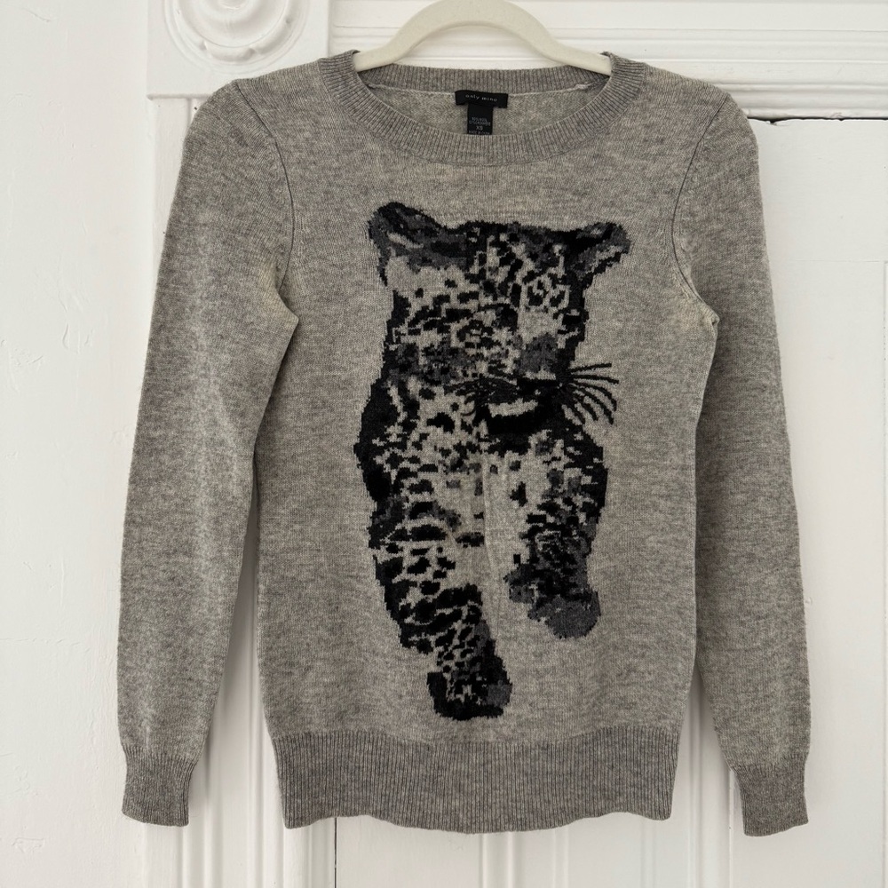 Only Mine Cashmere Blend Gray Animal Print Crewneck Sweater - Picture 7 of 8
